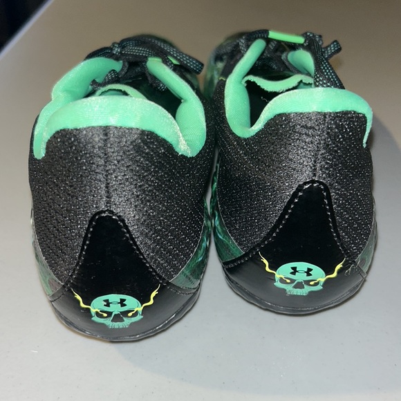 Under Armour blur smoke slime green football cleats men size 12.5 . - Picture 4 of 11